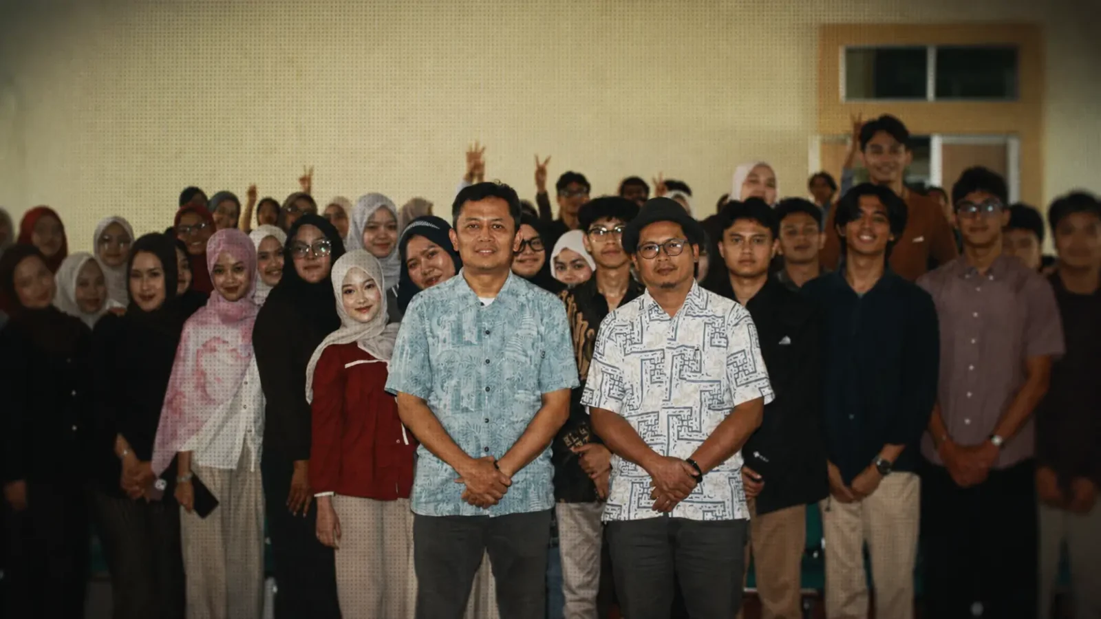 Workshop Penulisan Artikel Jurnal Ilmiah Untuk Mengasah Kemampuan Menulis Calon Sarjana Humas